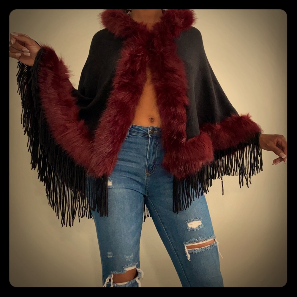 Hooded cape